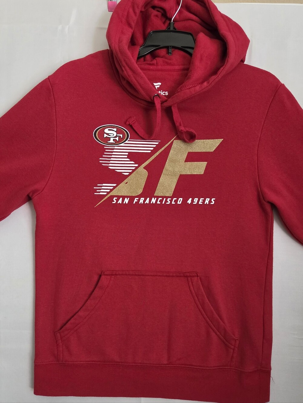Fanatics San Francisco 49ers Red and Gold Crewneck Sweatshirt. Boys S